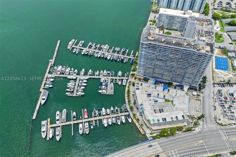Comprar apartamento en Grandview Palace 2124