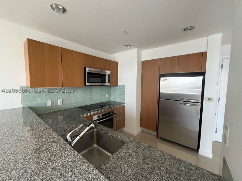 Apartment for rent at Avenue on Brickell 1060 Tower 3509