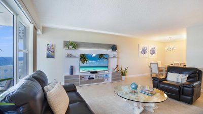 Property photo # 9