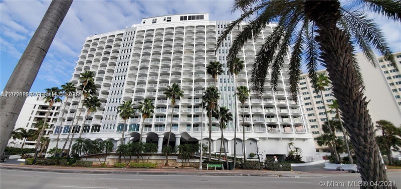 Carriage House Miami Beach Apt #230