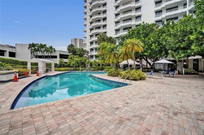 Parc Central Aventura Apt #118