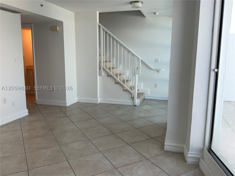 Alquiler de apartamento en Ocean Blue 1008