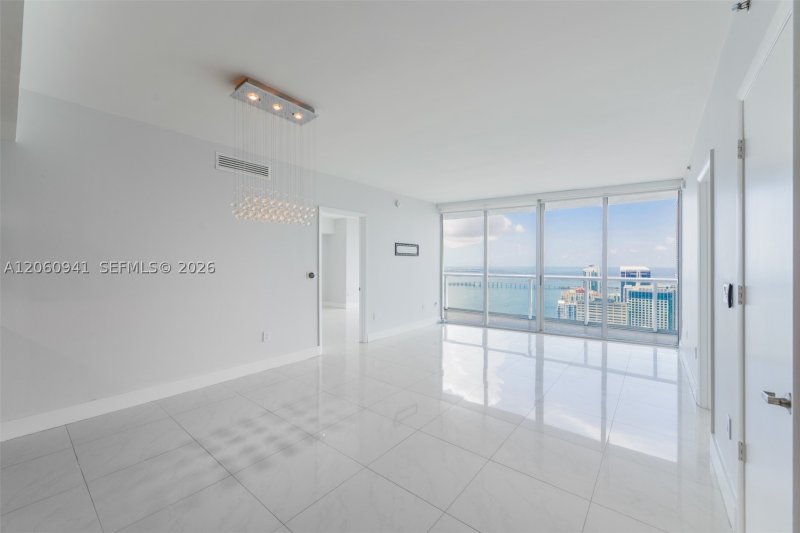 Apartment for rent at Icon Brickell Tower II 5205