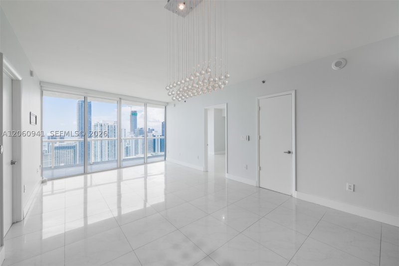Apartment for rent at Icon Brickell Tower II 5205