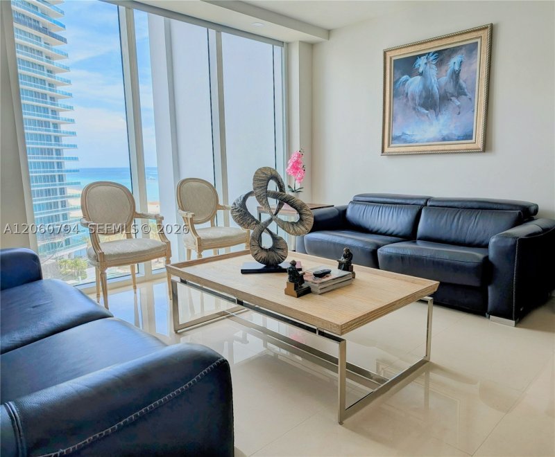 Aluguel de apartamento no Harbour House 1106