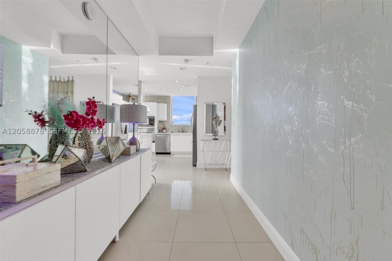 Comprar apartamento en Eloquence on the Bay 1408