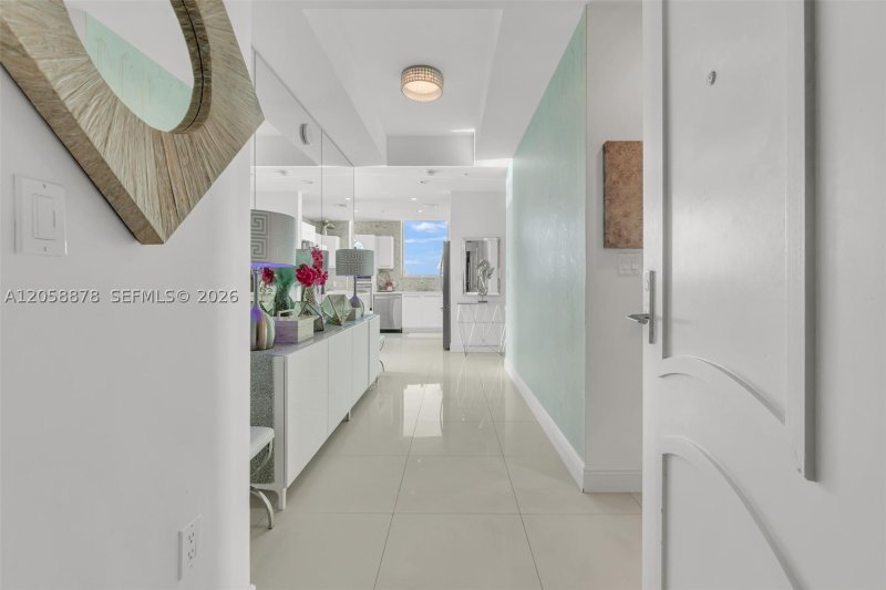 Comprar apartamento en Eloquence on the Bay 1408