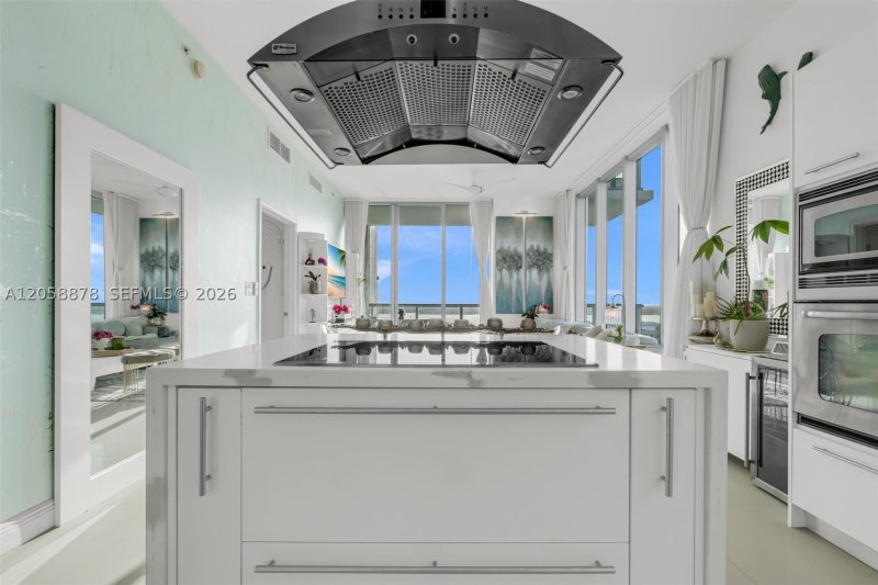 Comprar apartamento en Eloquence on the Bay 1408