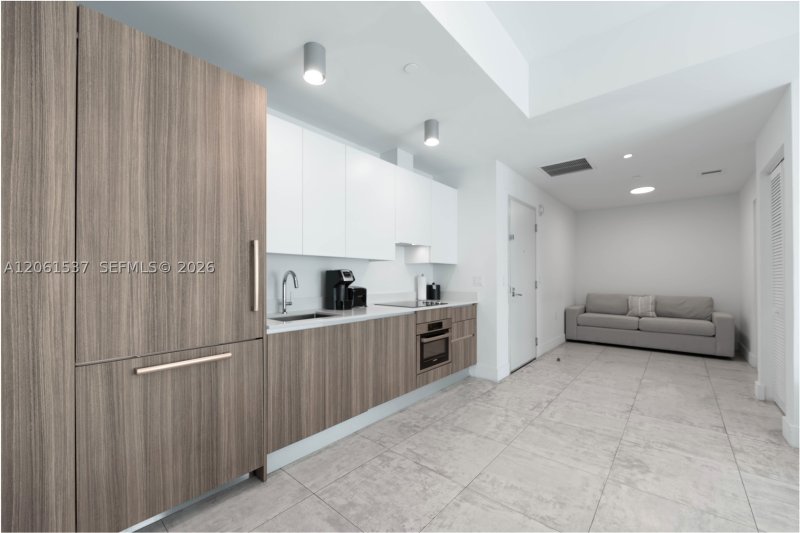 Condo for sale at Smart Brickell Residences 2103