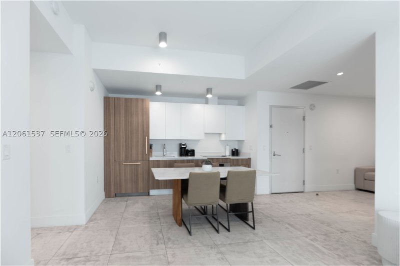 Condo for sale at Smart Brickell Residences 2103