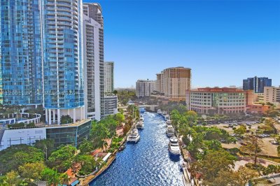 Las Olas River House Apt #504