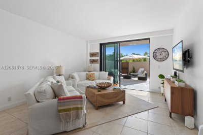 Property photo # 9