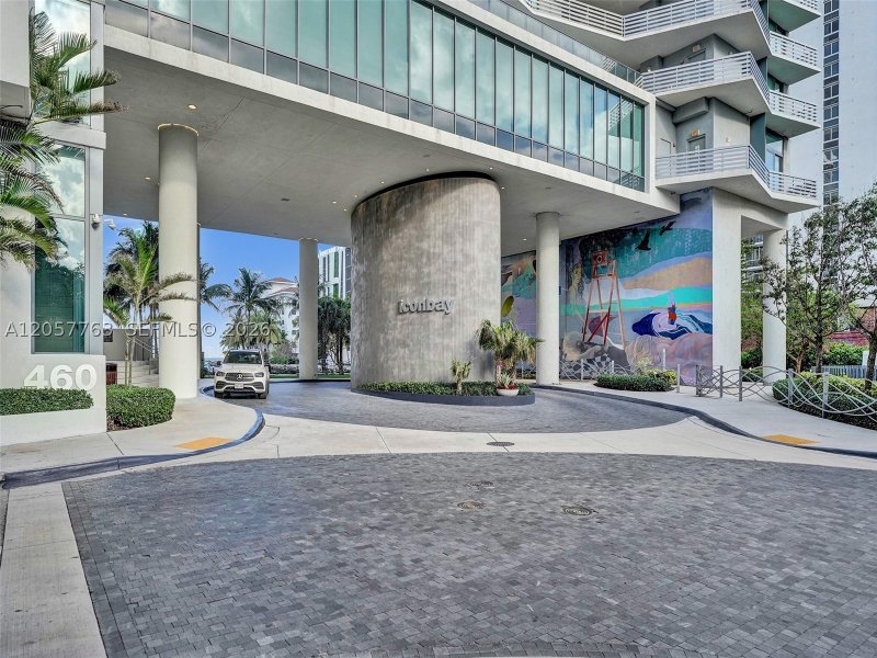 Apartment for rent at Icon Bay 1701