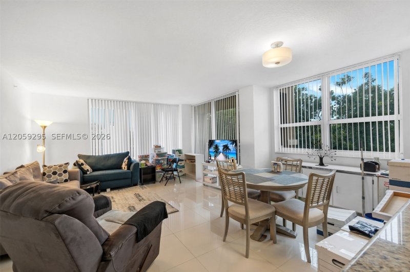 Property photo # 4