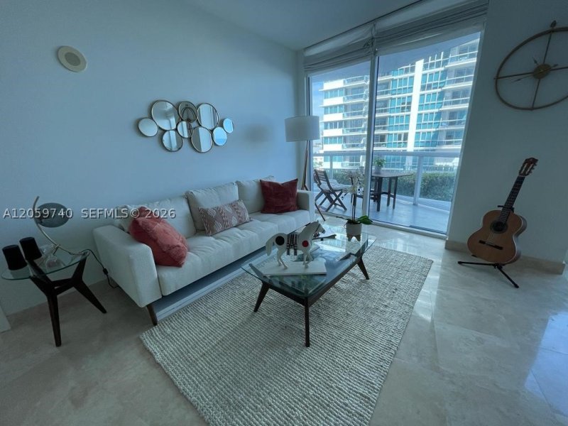 Comprar apartamento no Bel Aire 710