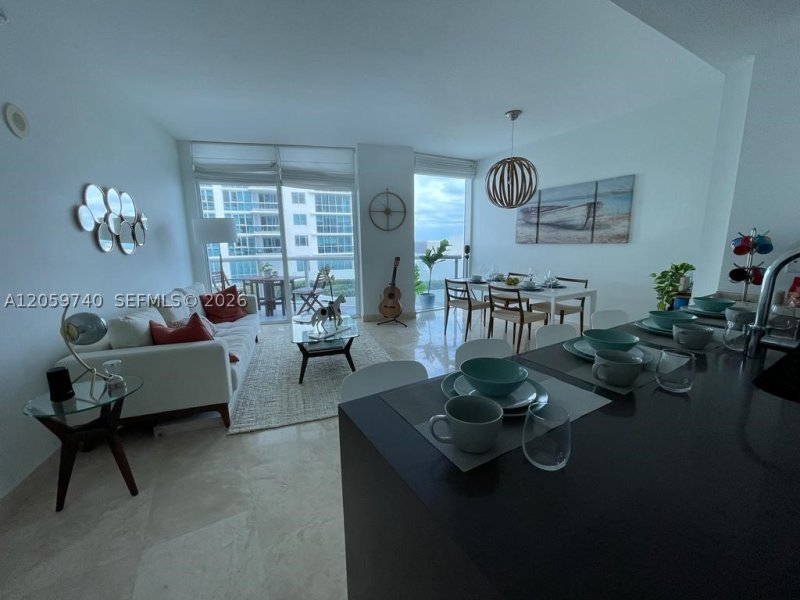 Comprar apartamento no Bel Aire 710