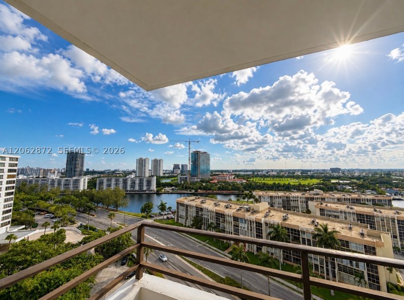 Condo for sale at Olympus Towers 1207