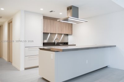 Brickell Flatiron Apt #4205