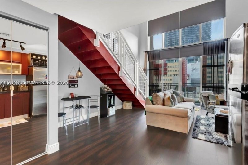 Property photo # 3