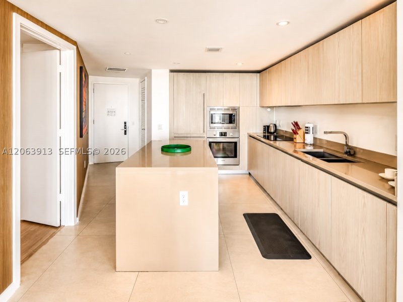 Apartment for rent at Hyde Beach Resort Hollywood 1812