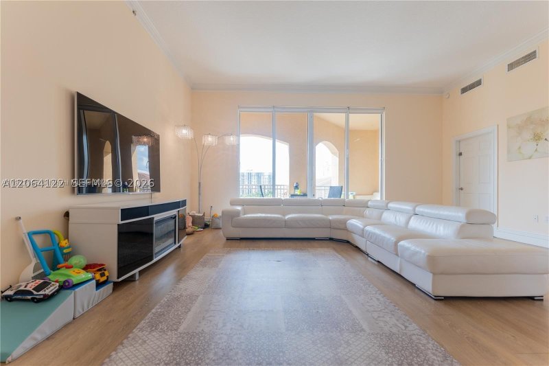 Comprar apartamento en Alaqua 710