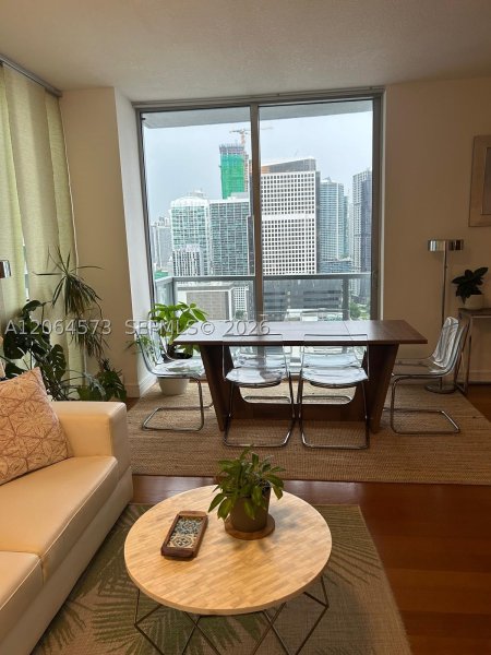 Aluguel de apartamento no Avenue on Brickell 1060 Tower 2717