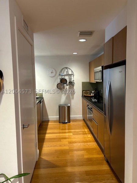Aluguel de apartamento no Avenue on Brickell 1060 Tower 2717