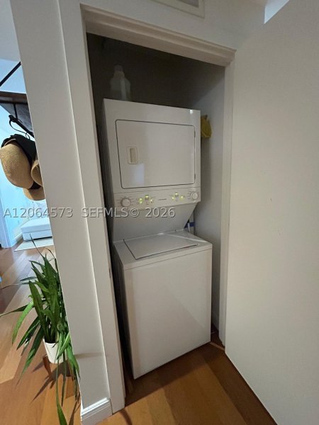 Aluguel de apartamento no Avenue on Brickell 1060 Tower 2717