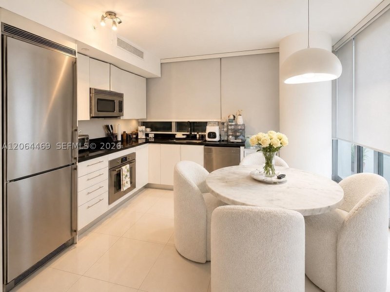 Comprar apartamento no Mint at Riverfront 1210