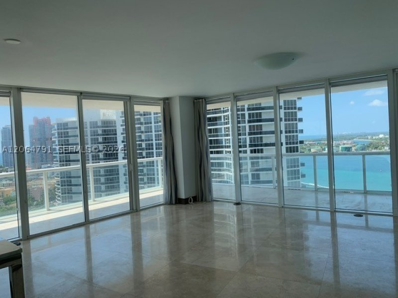 Icon South Beach Apt #2207