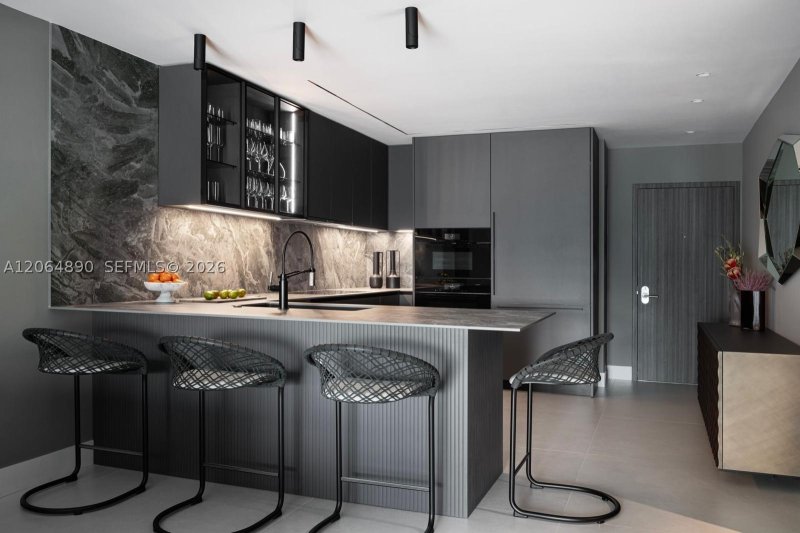 Aluguel de apartamento no Brickell on the River North 3718