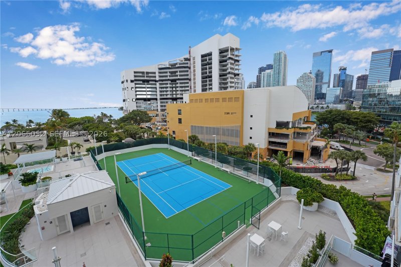 Condo for sale at Isola Brickell Key 808