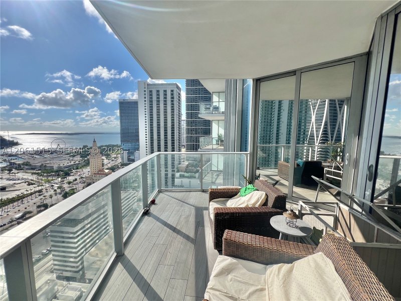 Paramount Miami WorldCenter Apt #2605