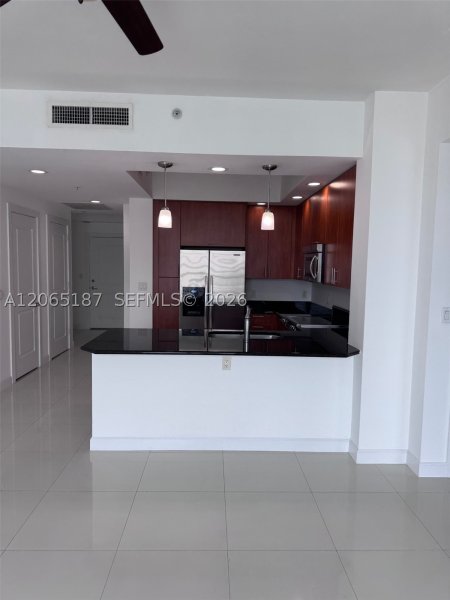 Condo for sale at Strada 315 1905