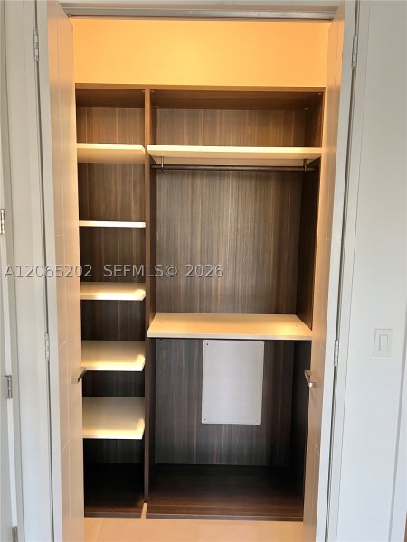 Alquiler de apartamento en Merrick Manor 210