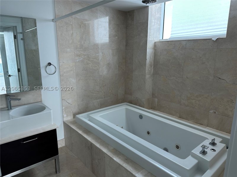 Aluguel de apartamento no Emerald Brickell 1908