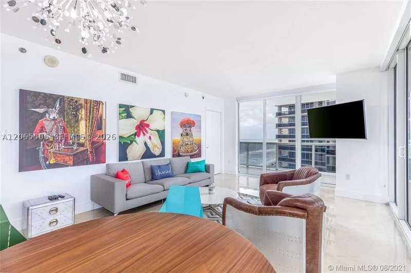 Aluguel de apartamento no Beach Club Two 1606