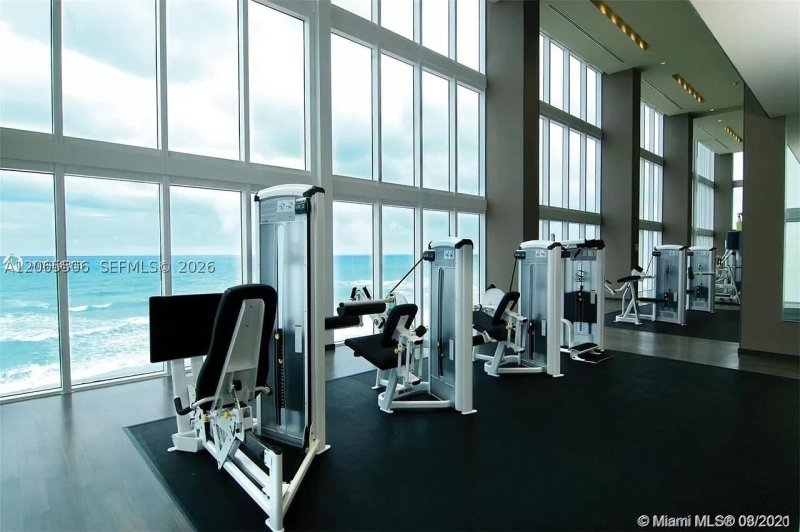 Aluguel de apartamento no Beach Club Two 1606
