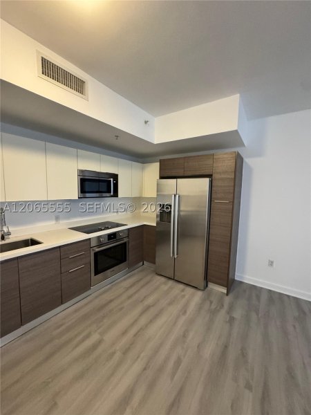 Aluguel de apartamento no Brickell Ten 607