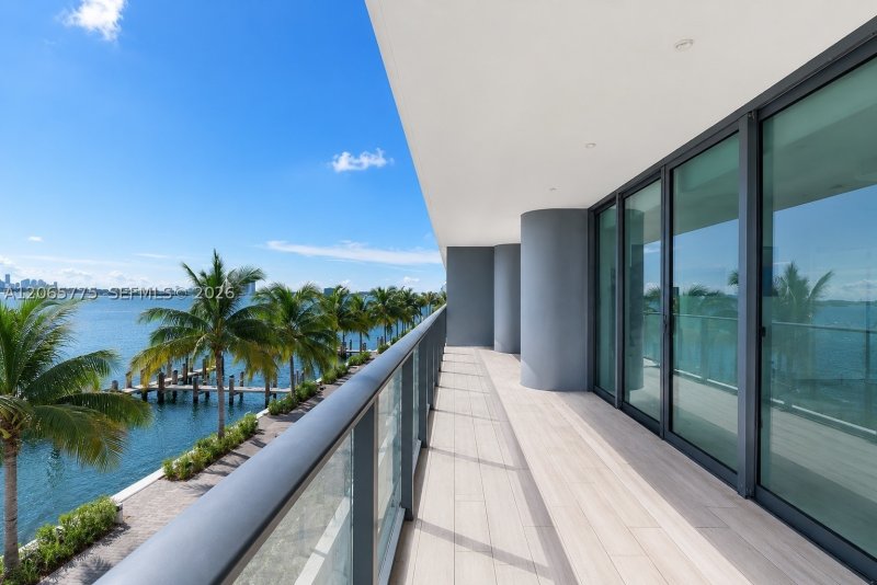 Comprar apartamento no One Paraiso 306