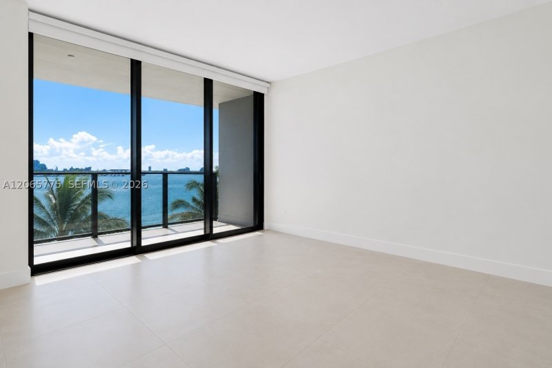 Comprar apartamento no One Paraiso 306