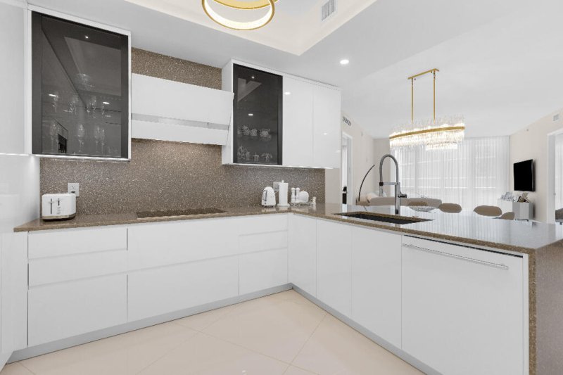 Condo for sale at Trump Tower Three 2207