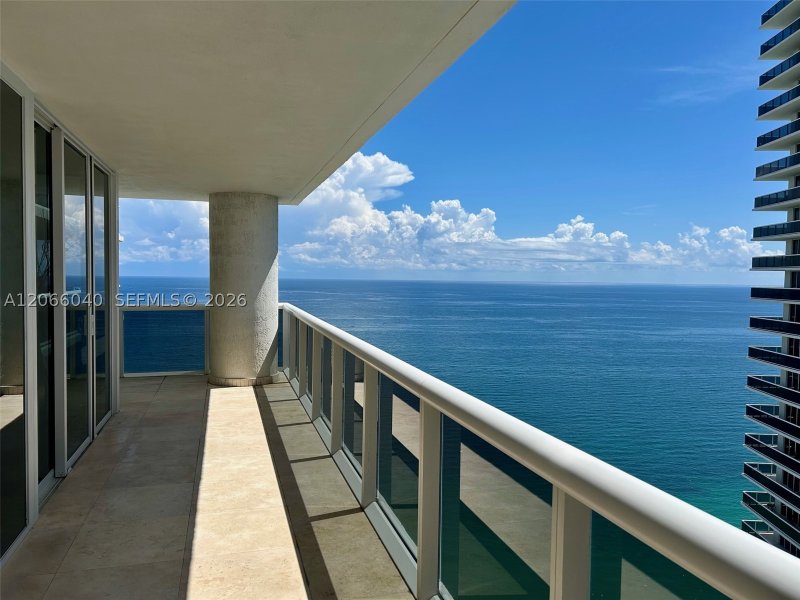 Apartment for rent at Beach Club Three 4005
