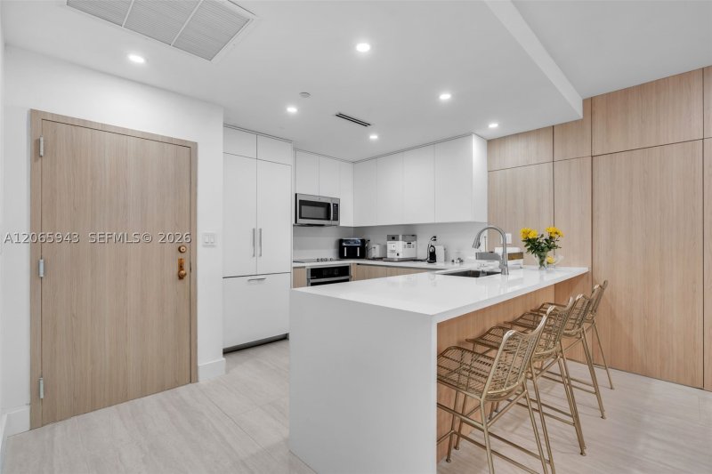 Property photo # 14