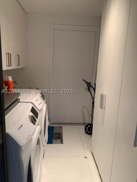 Comprar apartamento no Jade Ocean 3808