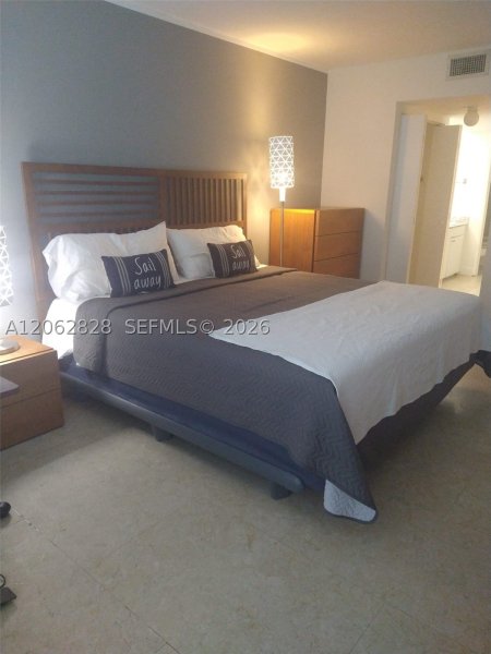 Alquiler de apartamento en Marbella Surfside 603