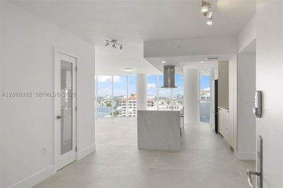 La Gorce Palace Apt #2307