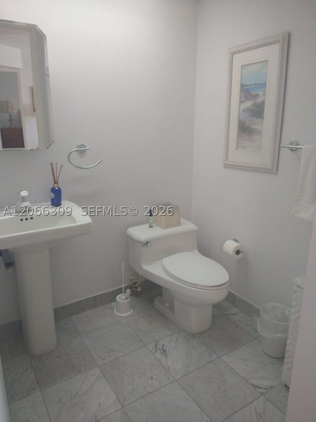 Alquiler de apartamento en Marbella Surfside 303