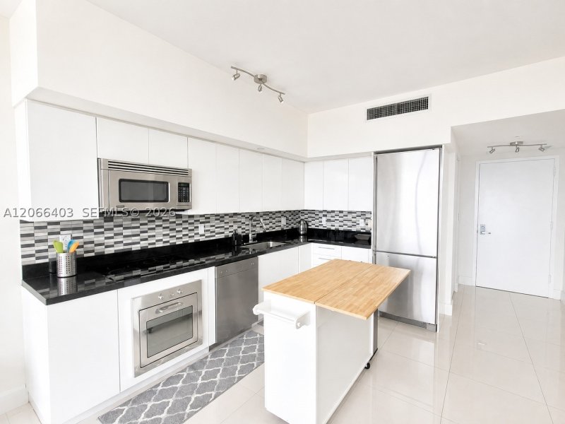 Comprar apartamento no Mint at Riverfront 3808