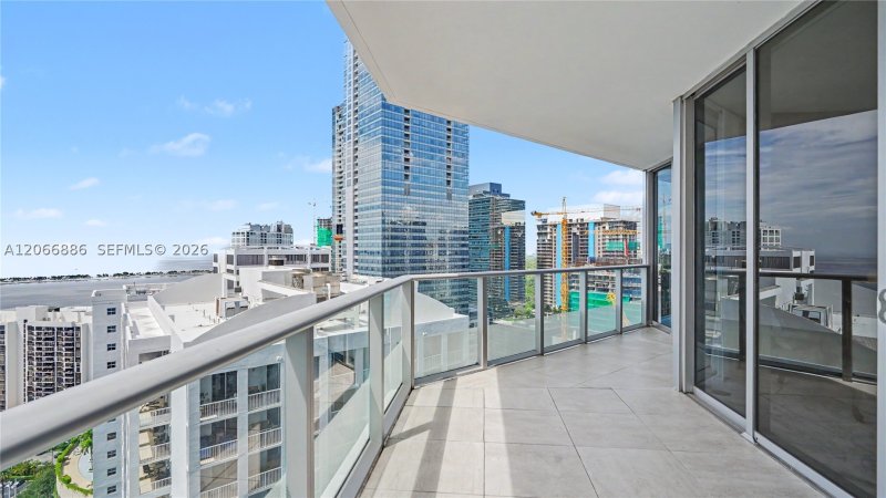 Aluguel de apartamento no Brickell House Condo 3102